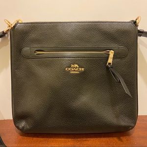🔥Beautiful Black Leather Coach Crossbody Purse🔥
